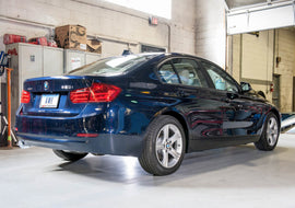 AWE Tuning BMW F30 320i Touring Exhaust & Performance Mid Pipe - Chrome Silver Tip (90mm)
