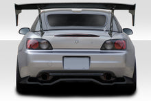 Load image into Gallery viewer, Universal 66" Duraflex VRX V2 Tall Wing Complete Kit - 9 Piece - Includes VRX Air Foil Blade (113236) VRX Wing Stands (113243) VRX Wing V2 End Caps (113246) VRX Hardware Kit (115111)