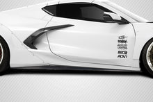 Load image into Gallery viewer, 2020-2025 Chevrolet Corvette C8 Carbon Creations Gran Veloce Wide Body Side Skirt Rocker Panel Splitters - 2 Pieces