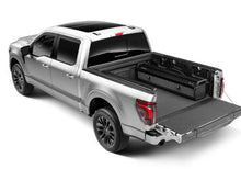 Load image into Gallery viewer, Retrax 19-24 GMC Sierra 1500 5.8ft Bed (CARBON PRO Bed ONLY) RetraxPRO EZ-Off FRC-4000
