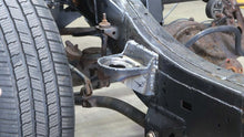 Load image into Gallery viewer, Rust Buster 4Runner &amp; FJ Cruiser Middle Body Frame Mount