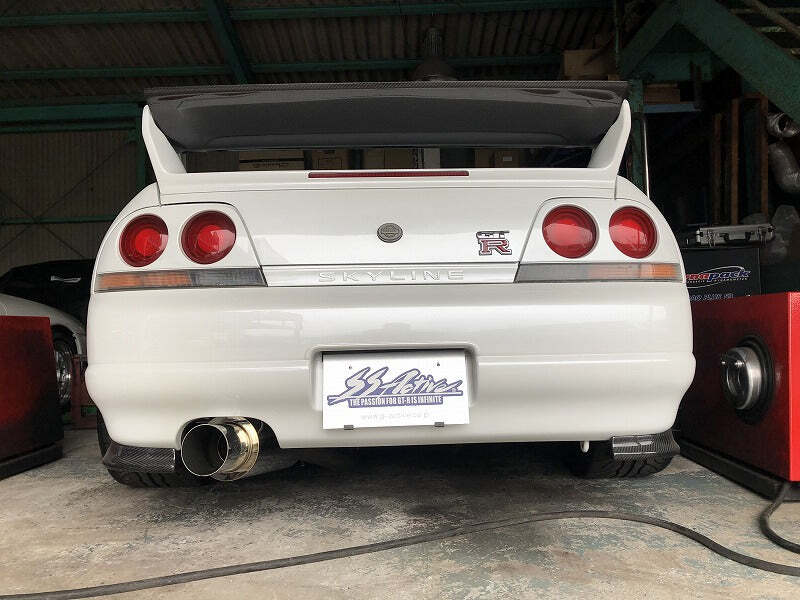 GReddy Garage 89-94 Nissan Skyline GT-R SS Exhaust R32