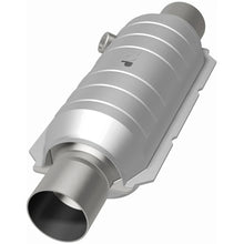 Load image into Gallery viewer, Magnaflow Conv Univ 2.00 OEM Angled O2