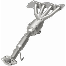 Load image into Gallery viewer, Magnaflow 15-17 Fusion L4 2 OEM Manifold Direct Fit Converter