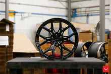 Load image into Gallery viewer, Vossen HF6-4 20x9.5 - 6x130 - ET30 - Deep Face - 84.1 - Gloss Black Wheel