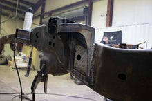 Load image into Gallery viewer, Rustbuster Rear Cab Mount Left Side