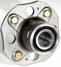 Load image into Gallery viewer, MOOG 92-94 Acura Vigor Rear Hub Assembly