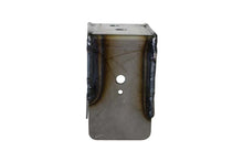 Load image into Gallery viewer, Rustbuster Front Bed Mount Right Side