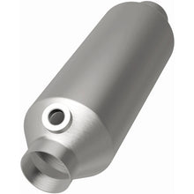 Load image into Gallery viewer, MagnaFlow 83-91 Volkswagen Vanagon Universal Catalytic Converter