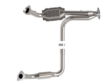 Load image into Gallery viewer, aFe Direct Fit Catalytic Converter 99-07 GM Trucks/SUVs V6 4.3L / V8 4.8L/5.3L