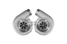 Load image into Gallery viewer, Turbosmart V-Band 1.07AR Oil Cooled TS-1-6466B Mirror Twin Turbo Package