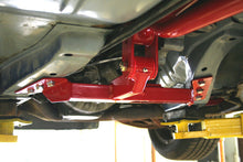 Load image into Gallery viewer, UMI Performance 82-92 GM F-Body Tunnel Mounted Trq. Arm Fits T5 700R4- No Loop - Red