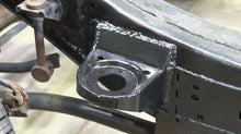 Load image into Gallery viewer, Rust Buster 4Runner &amp; FJ Cruiser Middle Body Frame Mount