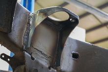 Load image into Gallery viewer, Rust Buster 95-04 Toyota Tacoma Rear Cab Mount - RIde Side