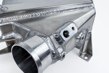 Load image into Gallery viewer, CSF McLaren 720S/765LT/750S/GT/GTS High-Performance Charge-Air-Coolers