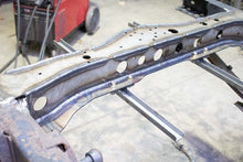 Load image into Gallery viewer, Rust Buster 88-95 Toyota Body Mount Brackets