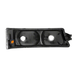Raxiom 03-06 Chevrolet Silverado 1500 Axial Series Crystal Turn Signal/Parkng Lights- Chrome
