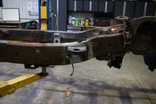 Load image into Gallery viewer, Rustbuster Front Cab Mount Right Side