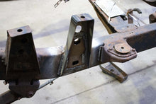 Load image into Gallery viewer, Rust Buster 88-95 Toyota Pickups Middle Raised Bed Mounts- (Right)