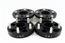 Load image into Gallery viewer, ISC Suspension 5x114 Hub Centric Wheel Spacers 15mm Black (Pair)