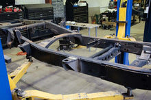 Load image into Gallery viewer, Rust Buster 11-18 Chevy Silverado 2500HD/3500HD Center Cab Mount - Right
