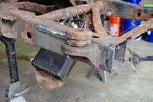 Load image into Gallery viewer, Rust Buster 02-09 Chevy Trailblazer / GMC Envoy Rear Frame Section - Right