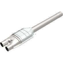 Load image into Gallery viewer, MagnaFlow Conv DF 93-97 Chrysler 3.5L Rear Co