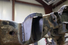 Load image into Gallery viewer, Rust Buster 01-10 Chevy Silverado 2500HD Front Cab Mount Left Side