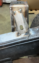 Load image into Gallery viewer, Rust Buster 2004-2012 Colorado Front Bed Mount - Right