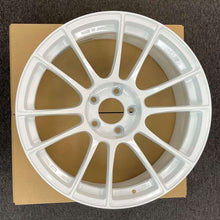 Load image into Gallery viewer, SSR GTX04 18x9.5 5x114.3 40mm Offset White Wheel *SPECIAL ORDER-NO CANCELLATION/RETURN*