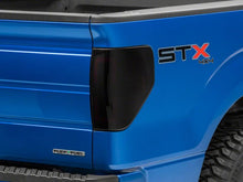 Load image into Gallery viewer, Photo - Close Up