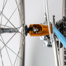 Load image into Gallery viewer, User 1