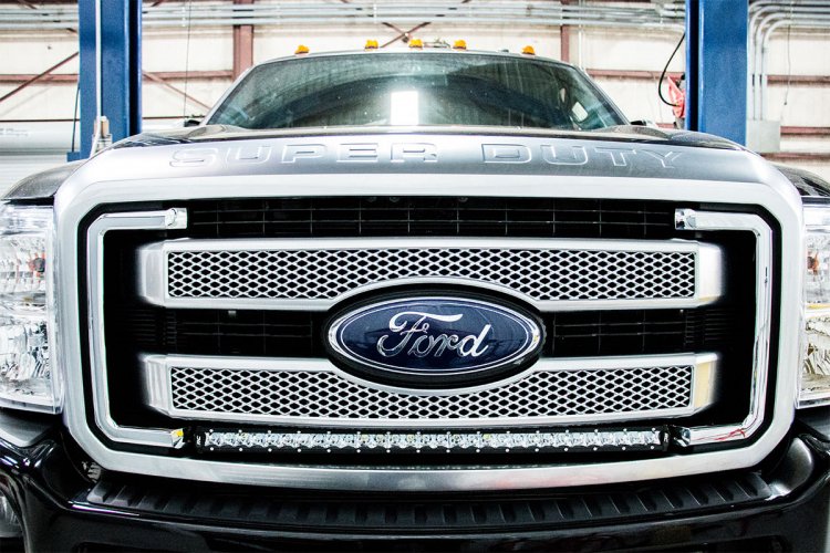 LED Light Kit | Grill Mount | 30" Chrome Single Row | Ford F-250/F-350 Super Duty (11-16)