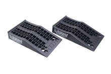 Load image into Gallery viewer, Single Piece 2.5 Ton Drive-On Ramps (Set of 2)