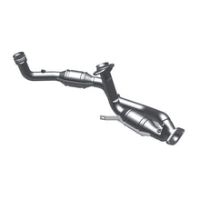 Load image into Gallery viewer, MagnaFlow Conv DF &#39;96-&#39;99 Taurus 3.4L Front C