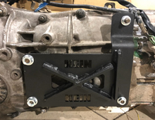 Load image into Gallery viewer, Kein Reinforcement Brace/Blast Plate for Subaru 5 speed transmission 96-14 Legacy / Impreza / Baja, 96-07 Forester, 92-97 SVX