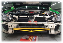 Load image into Gallery viewer, Kein Front Brace 2001-2007 impreza GD WRX STI