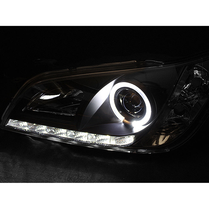 Spyder Lexus IS300 01-05 Projector Headlights Xenon/HID - LED Halo DRL Blk