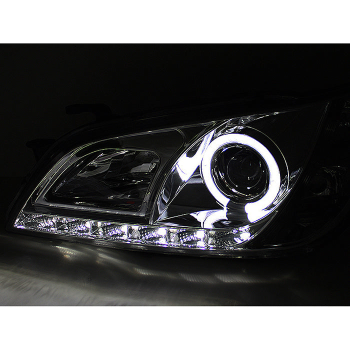 Spyder Lexus IS300 01-05 Projector Headlights Xenon/HID - LED Halo DRL Smoked