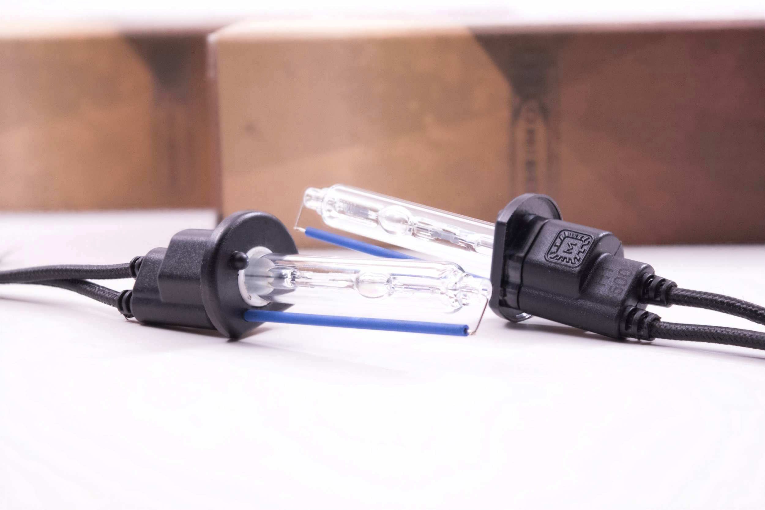 H1: XB 5000K HID Bulbs (Pair)