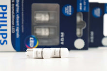 Load image into Gallery viewer, T10/194: Philips Ultinon LED (White) (Set)