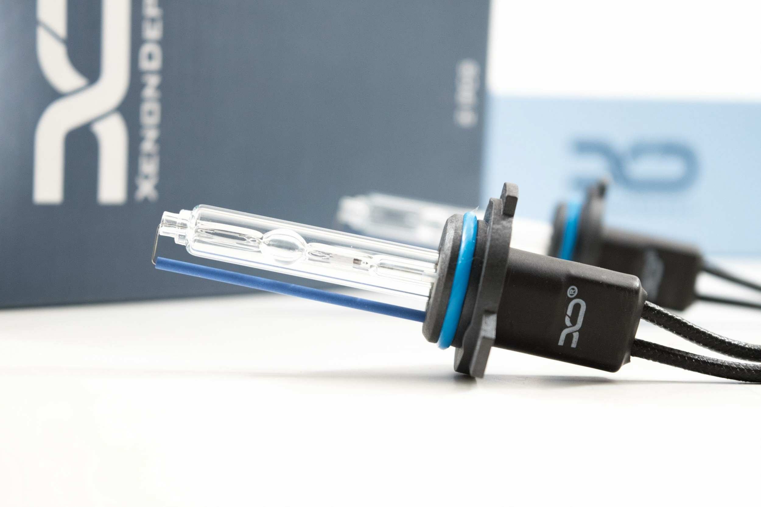 9005/H10/9145: XTR 5000K HID Bulbs (Pair)