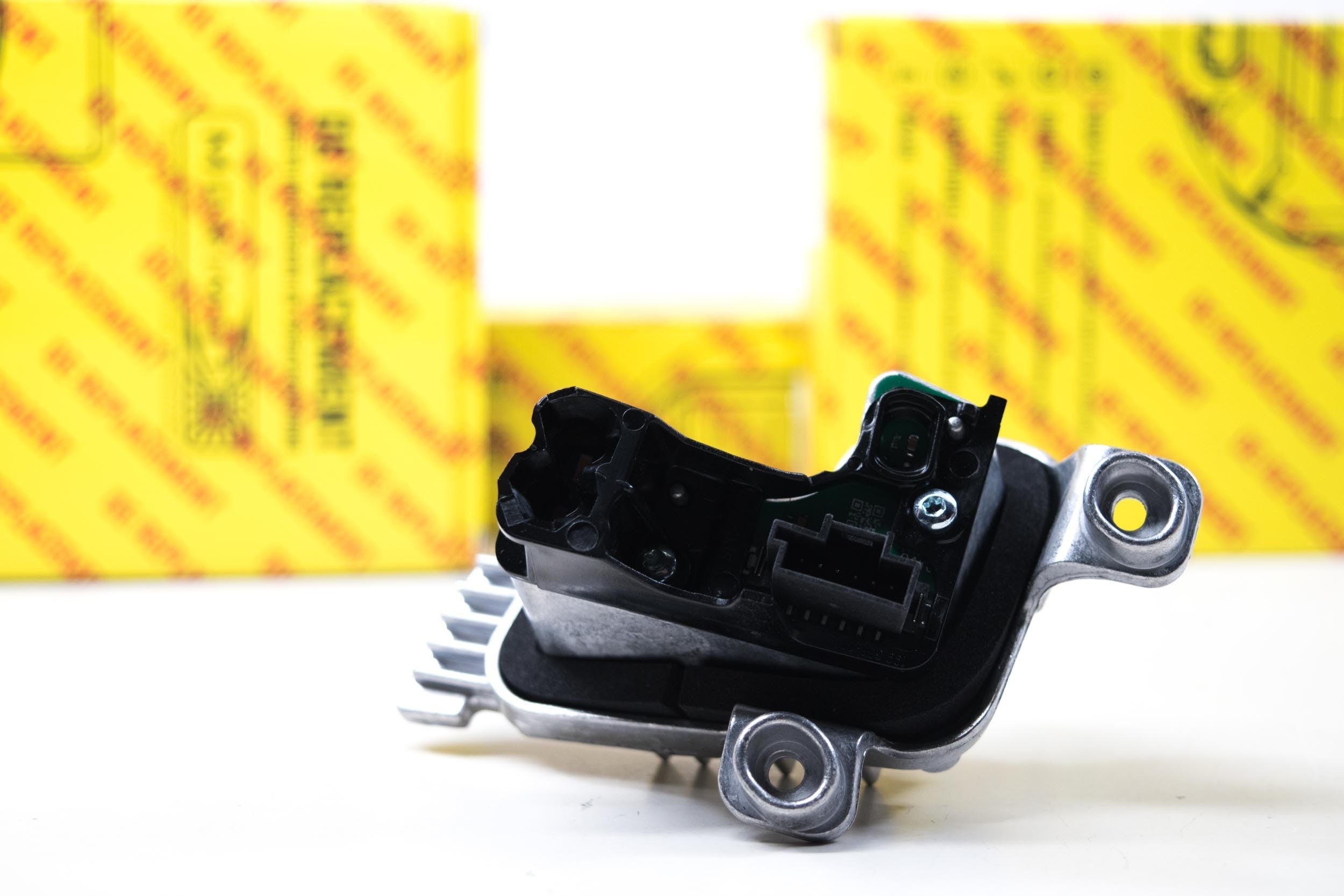 OE Replacement: BMW F35 (LH)