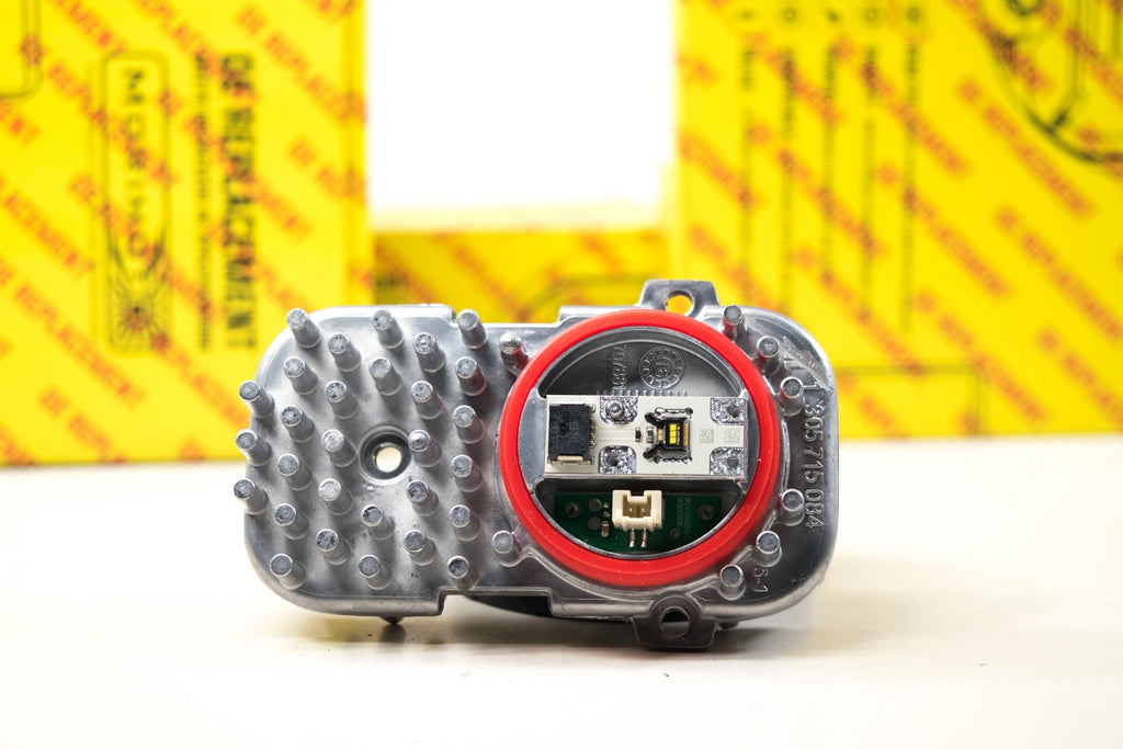 OE Replacement: BMW E93/E93