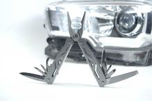 Load image into Gallery viewer, Multi-Tool: Headlight Revolution